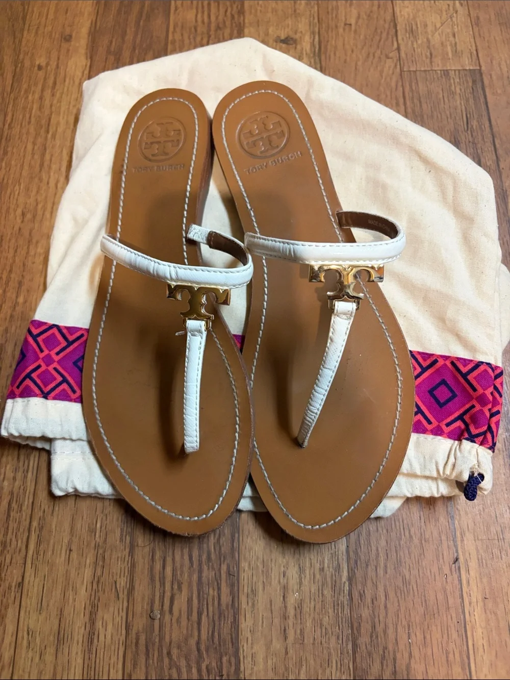 Tory Burch White Leather Logo Thong Sandals with Tan Footbed